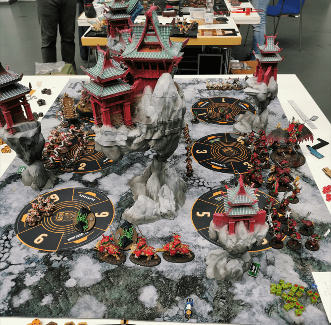 Warhammer Age of Sigmar: Eines der originellsten Geländesettings, die ich hier gesehen habe.
